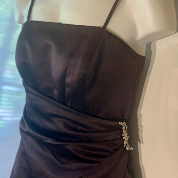 David's Bridal SZ 8 truffle satin strapless formal flare gown bridal formal prom - Picture 3 of 13